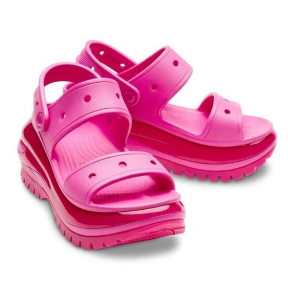 Crocs Classic Mega Crush Thick Soled Sandal Unisex